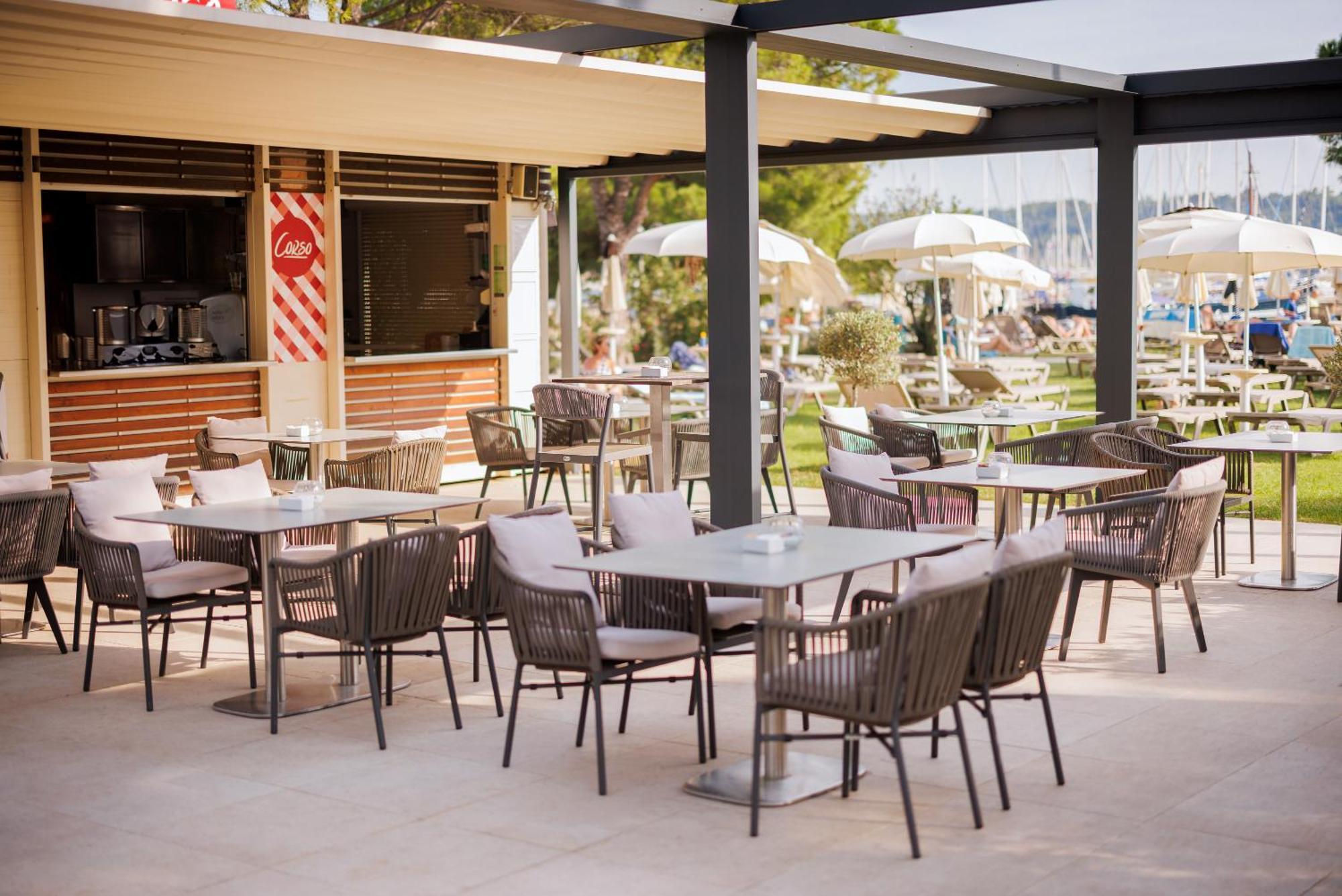 Wellness Hotel Apollo - Terme & Wellness Lifeclass Portoroz Exterior photo